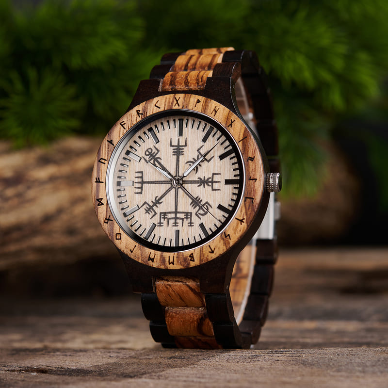 The Vegvísir Compass Watch