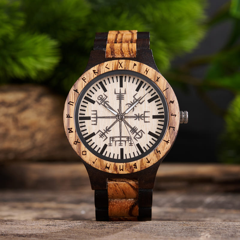 The Vegvísir Compass Watch